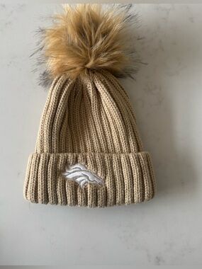 Denver Broncos Knit Pom Beanie - Camel